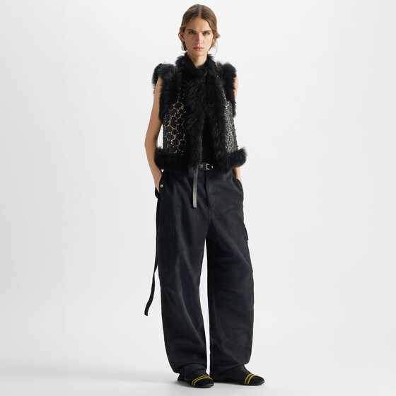 Fendi Soft for total freedom of movement, the Wrap lace-up | Thumbnail 6