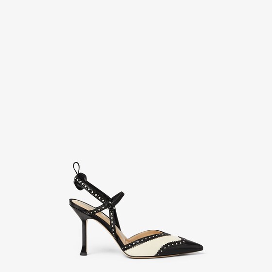 Fendi Colibrì Brogues In Black