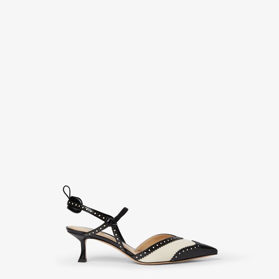 Fendi Colibrì Brogues In Black