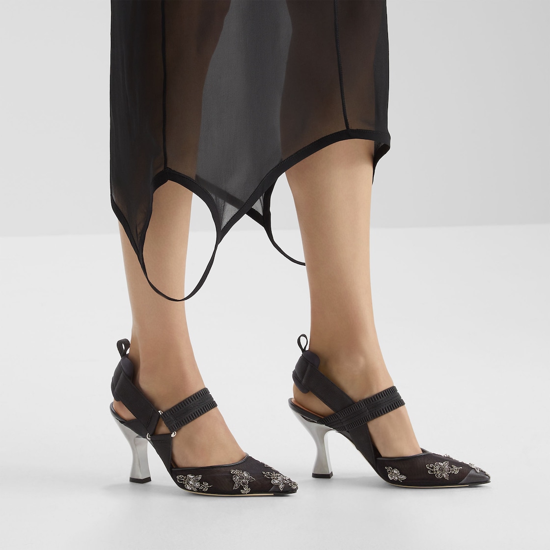 Women's Designer Colibrì | FENDI US Women's Designer Colibrì | FENDI US