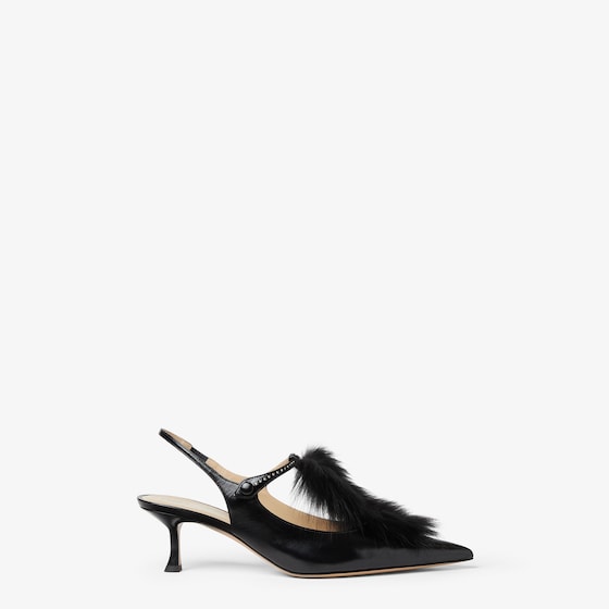 Fendi Inspired by the allure of film noir's femmes fatales