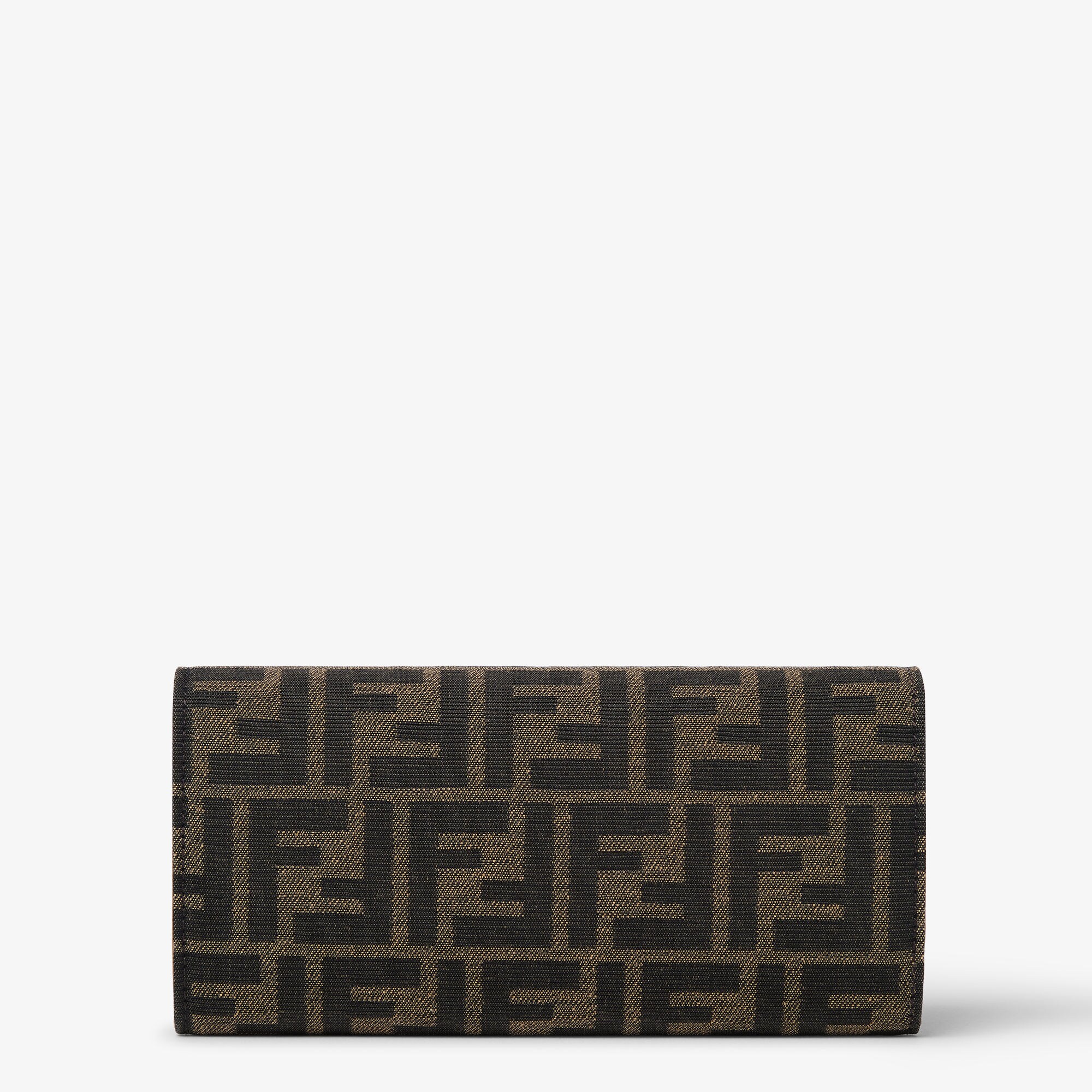 【FENDI】レディース☆チェーン付き コンチネンタルウォレット FFダイヤモンド チェーン付き 長財布 レザー ピンク | Fendi