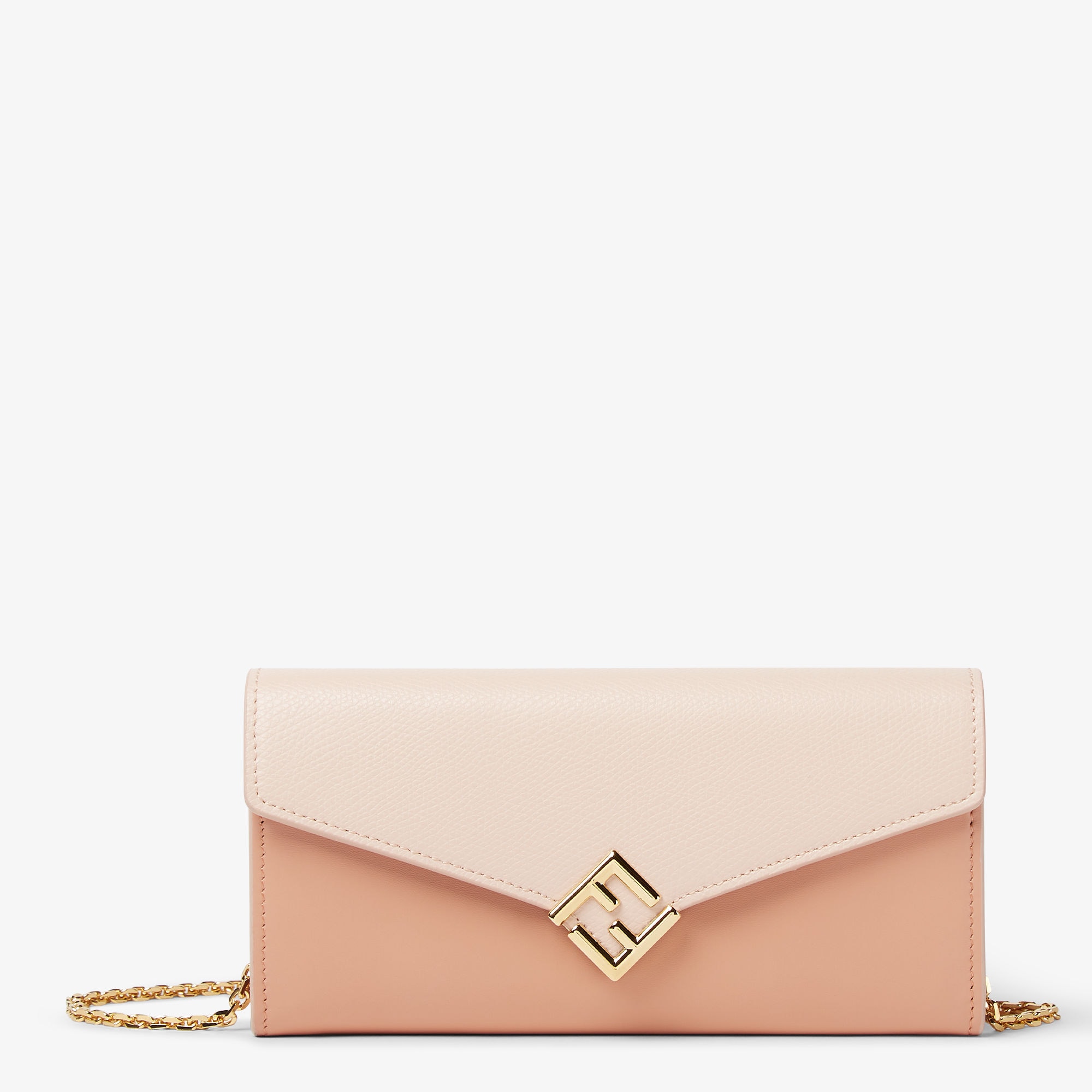 40代女性に人気のレディース財布ブランド｜FENDI（フェンディ）