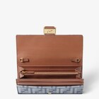 Portefeuille continental à chaîne Baguette