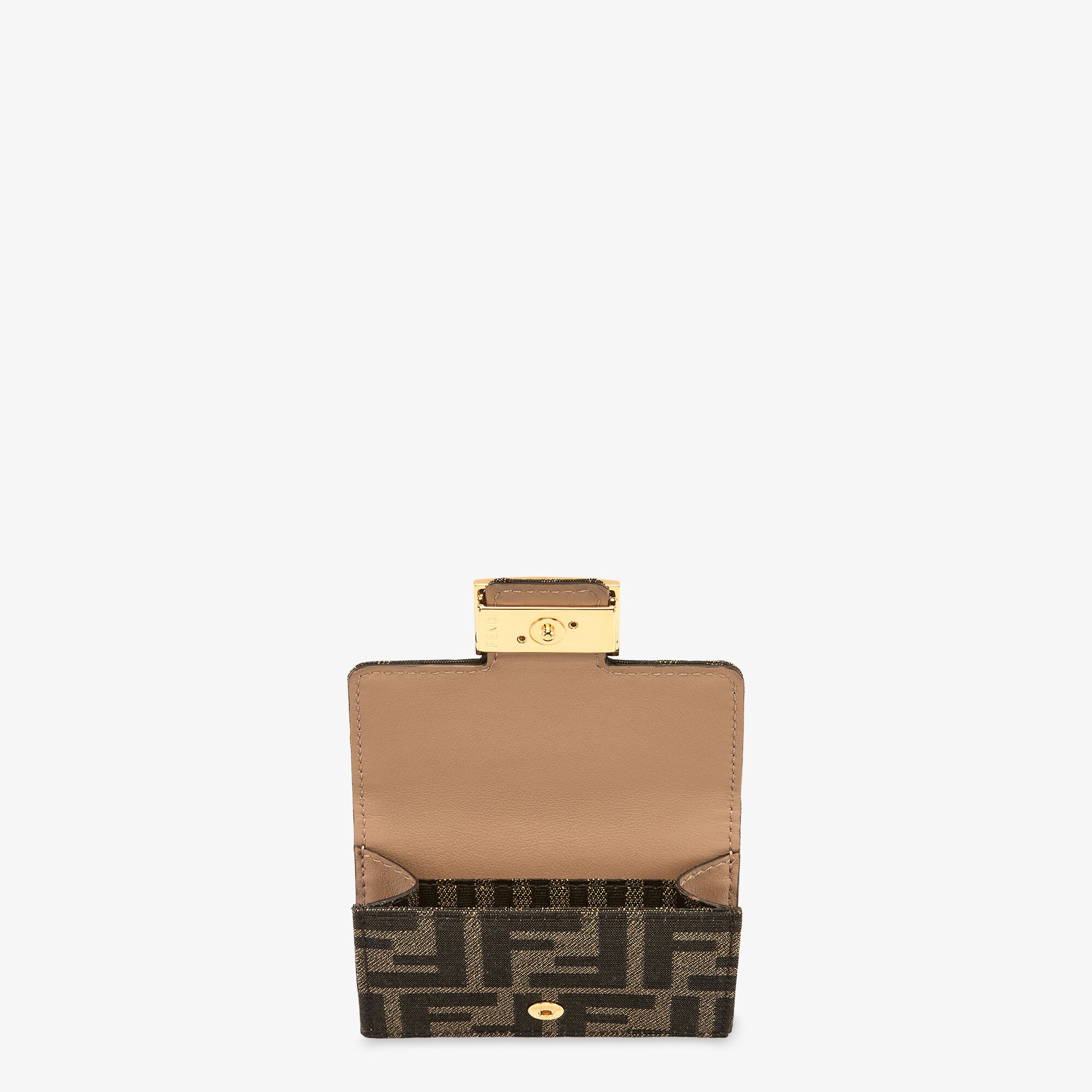 バゲット マイクロ 三つ折り財布 ファブリック ブラウン | Fendi