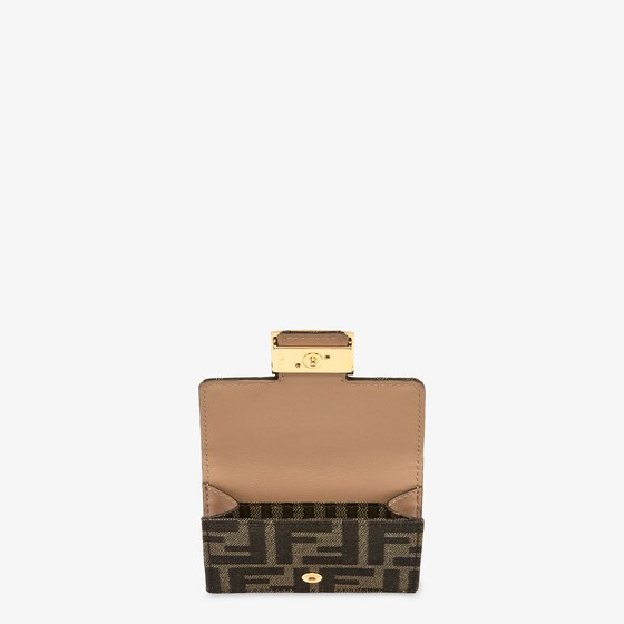 Fendi Baguette Micro Trifold | Thumbnail 4