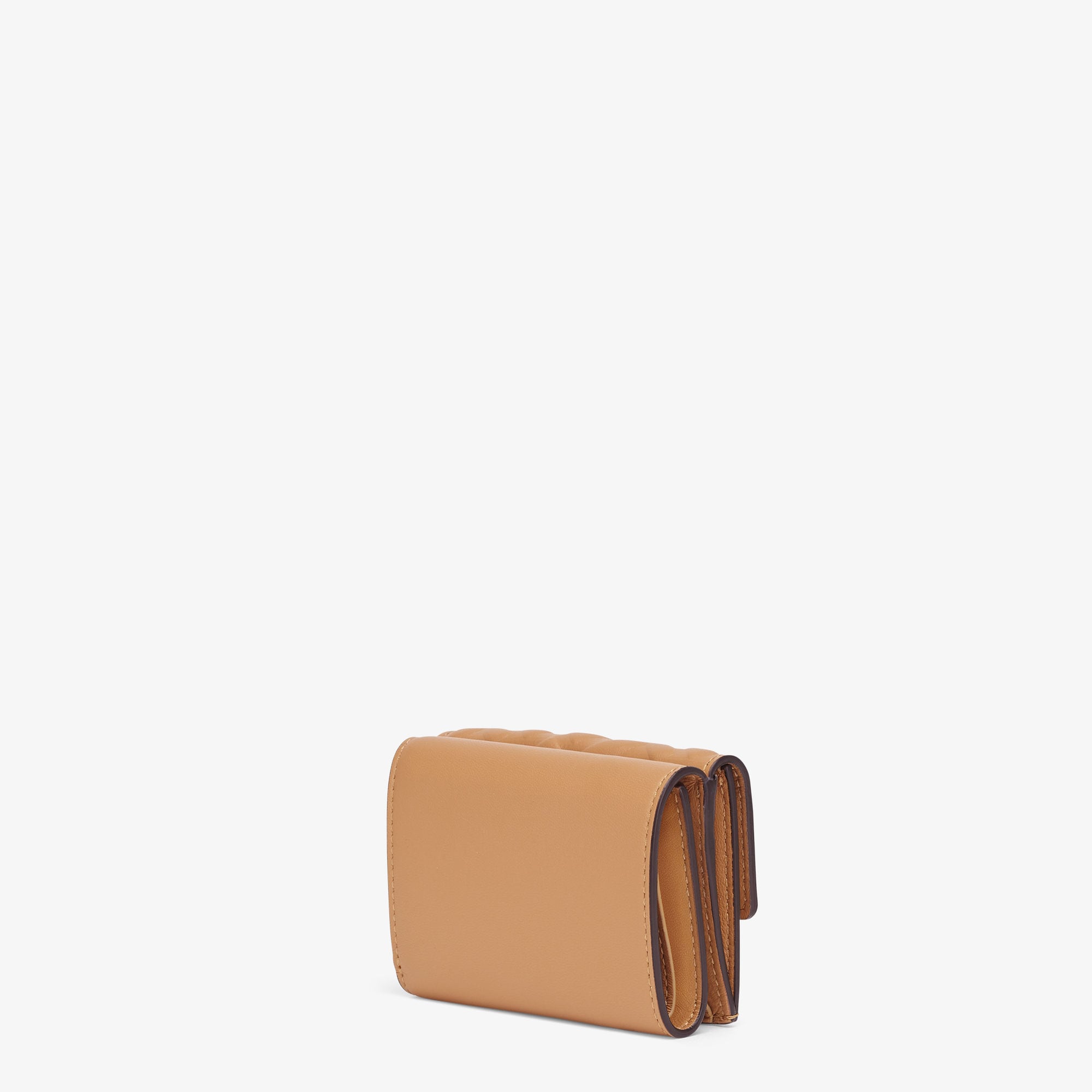 バゲット マイクロ 三つ折り財布 レザー ベージュ | Fendi バゲット マイクロ 三つ折り財布 レザー ベージュ | Fendi