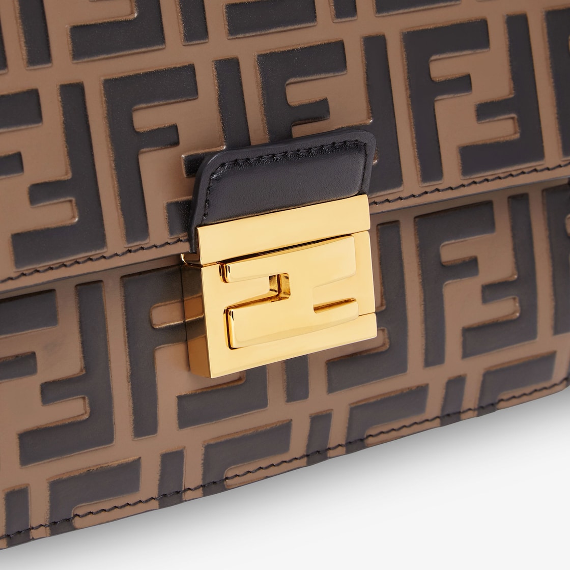 Fendi kan outlet small bag