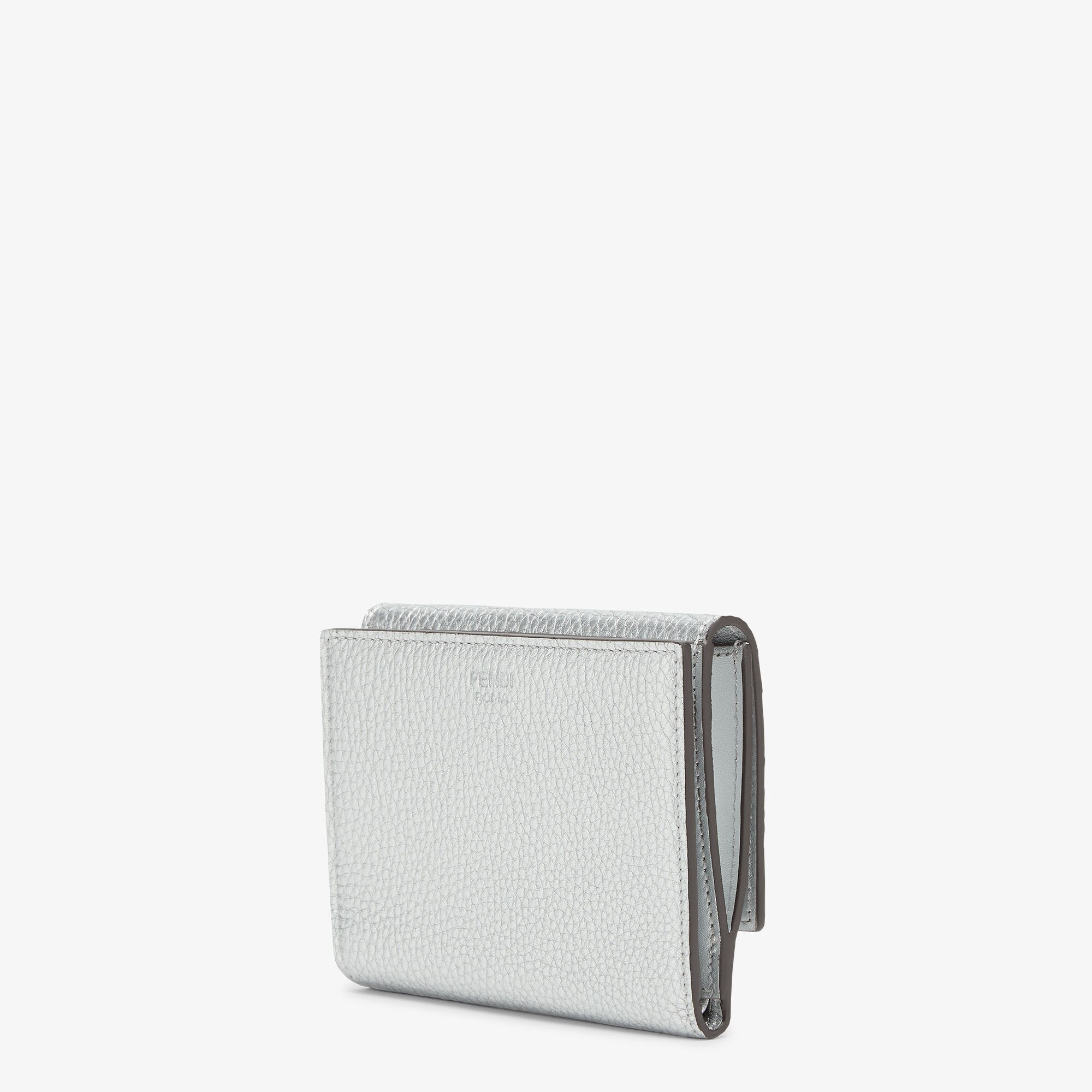 ピーカブー 財布 カーフレザー シルバー | Fendi ピーカブー 財布 カーフレザー シルバー | Fendi