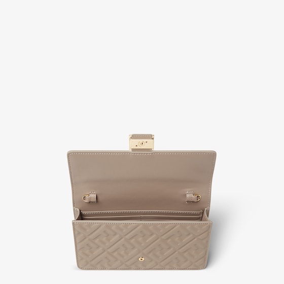 Fendi Wallet On Chain Baguette | Thumbnail 4