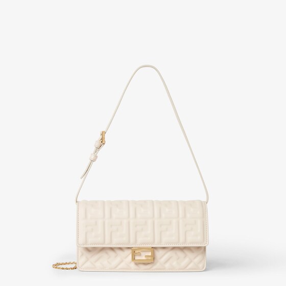 Fendi Wallet On Chain Baguette In White
