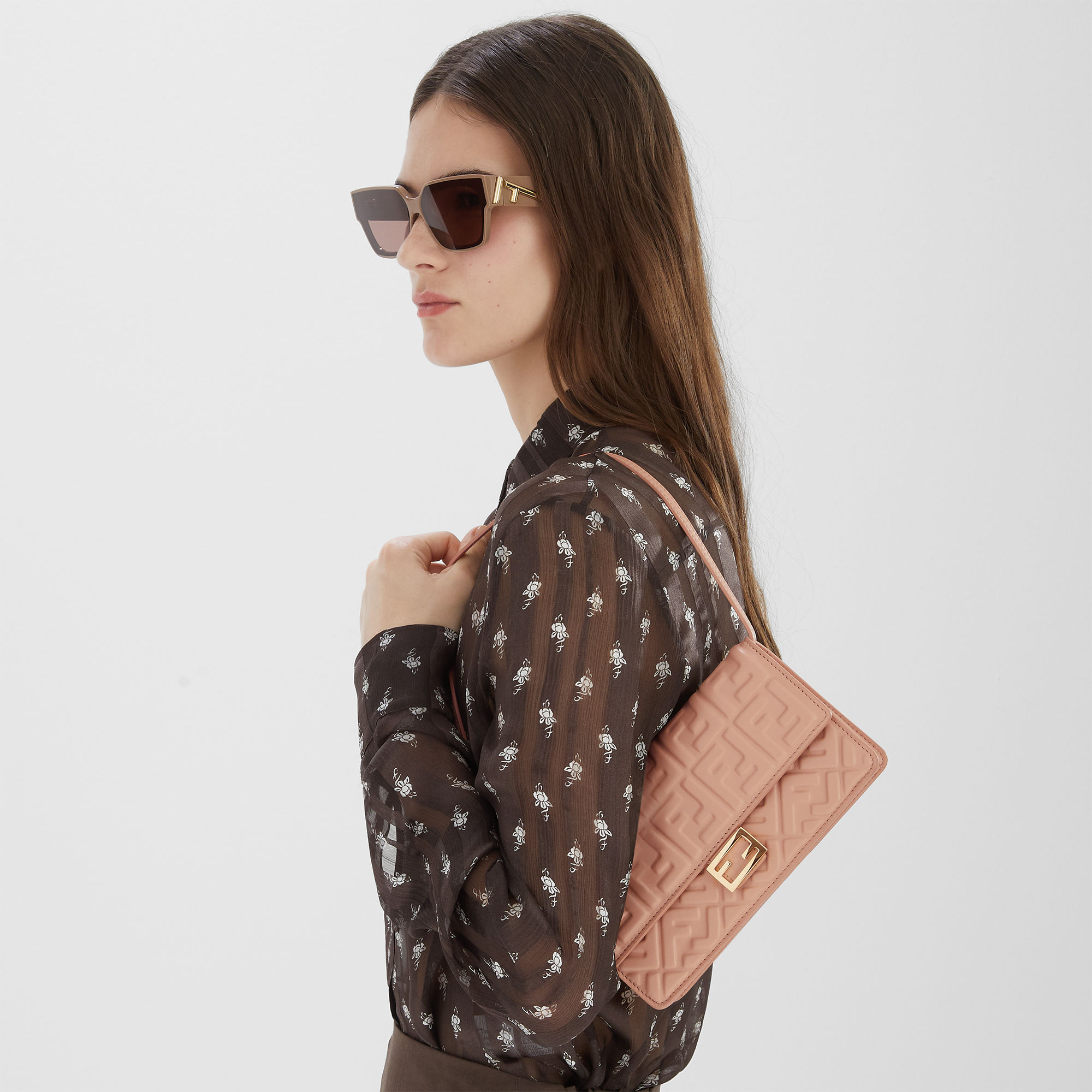 Wallet On Chain Baguette Leather Pink | Fendi Wallet On Chain Baguette Leather Pink | Fendi