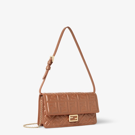 Fendi Wallet On Chain Baguette | Thumbnail 2