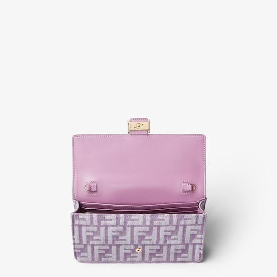 Fendi Wallet On Chain Baguette | Thumbnail 4