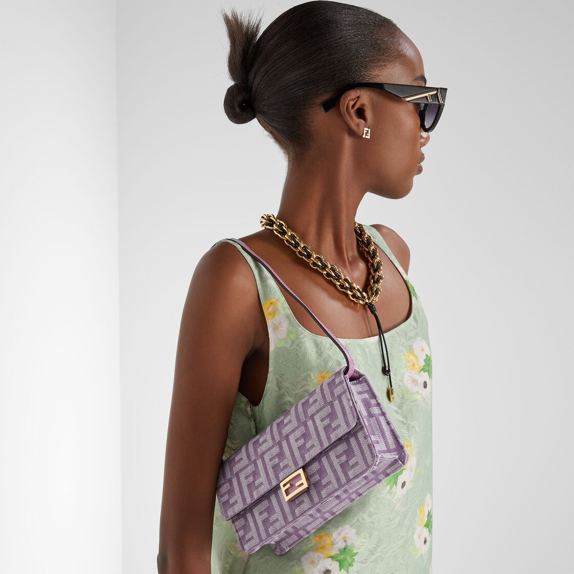 Cartera con cadena Baguette®