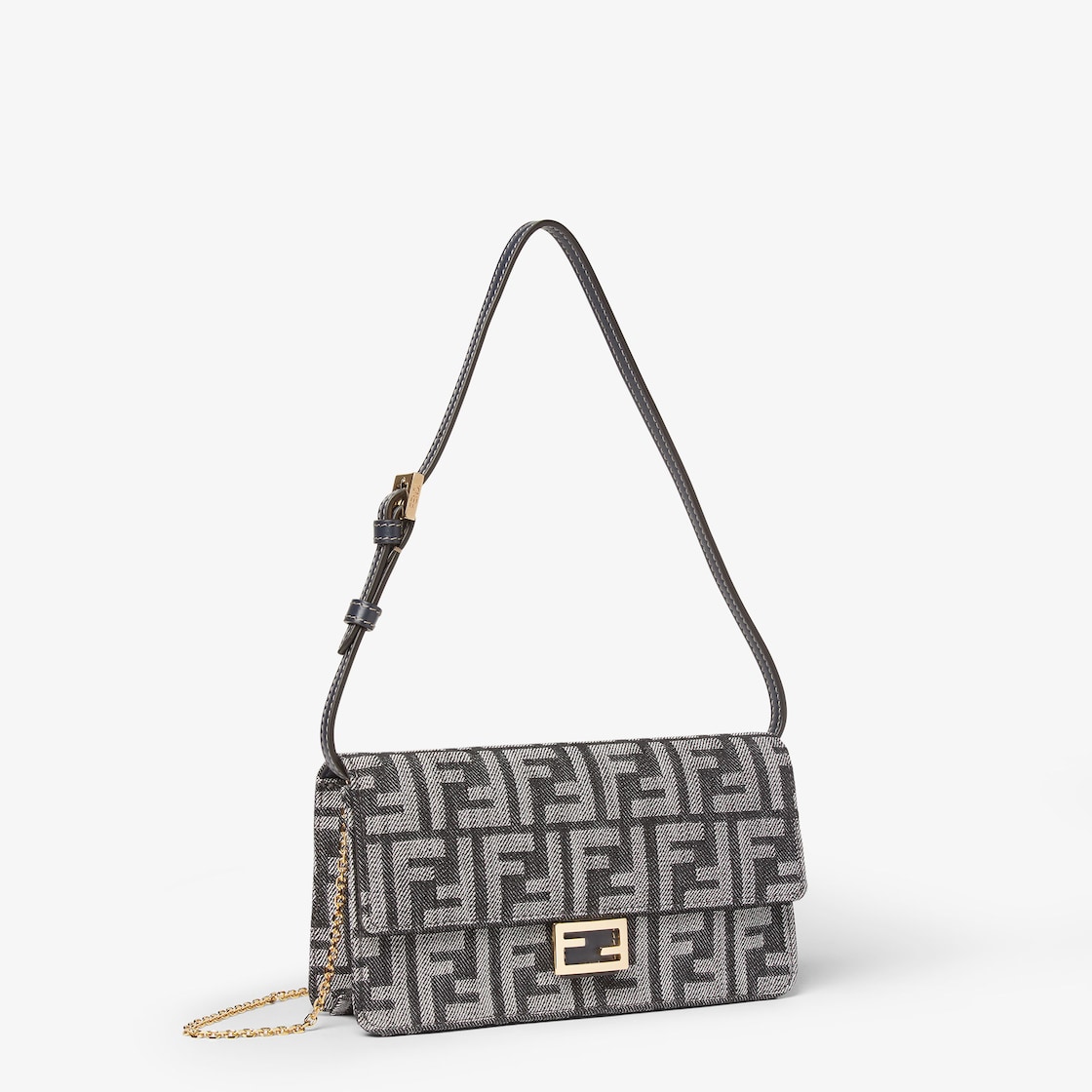 Cartera con cadena Baguette