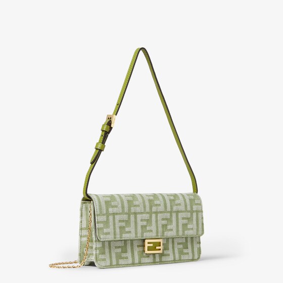 Fendi Wallet On Chain Baguette | Thumbnail 2
