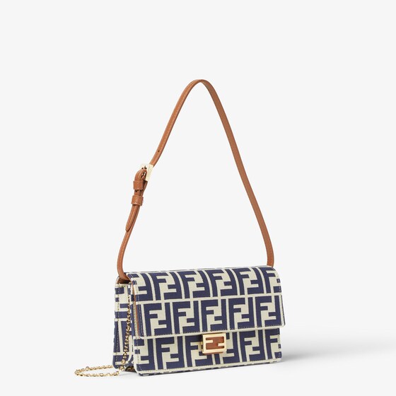 Fendi Wallet On Chain Baguette | Thumbnail 2