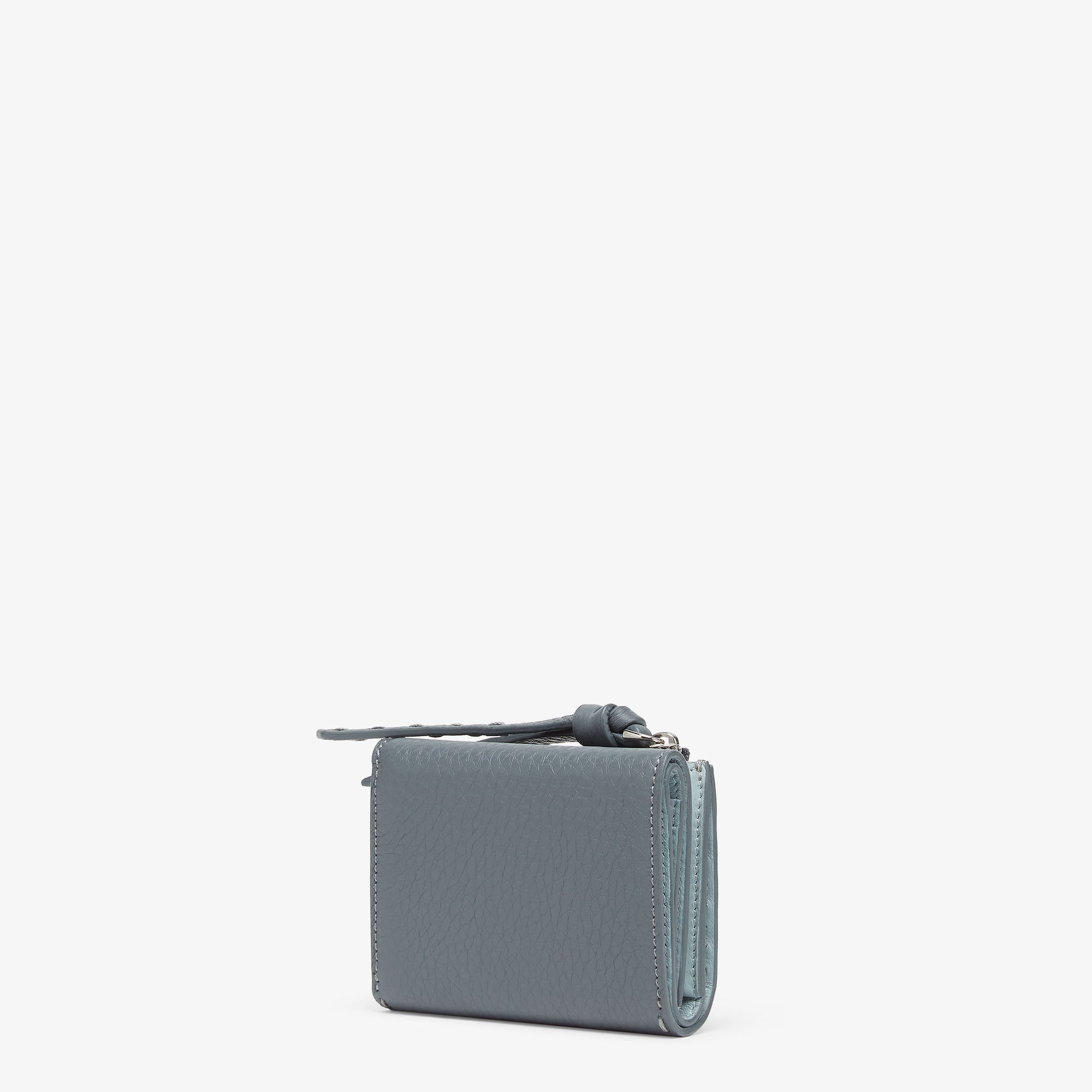 ピーカブー マイクロ 三つ折り財布 セレリア ブルー | Fendi ピーカブー マイクロ 三つ折り財布 セレリア ブルー | Fendi