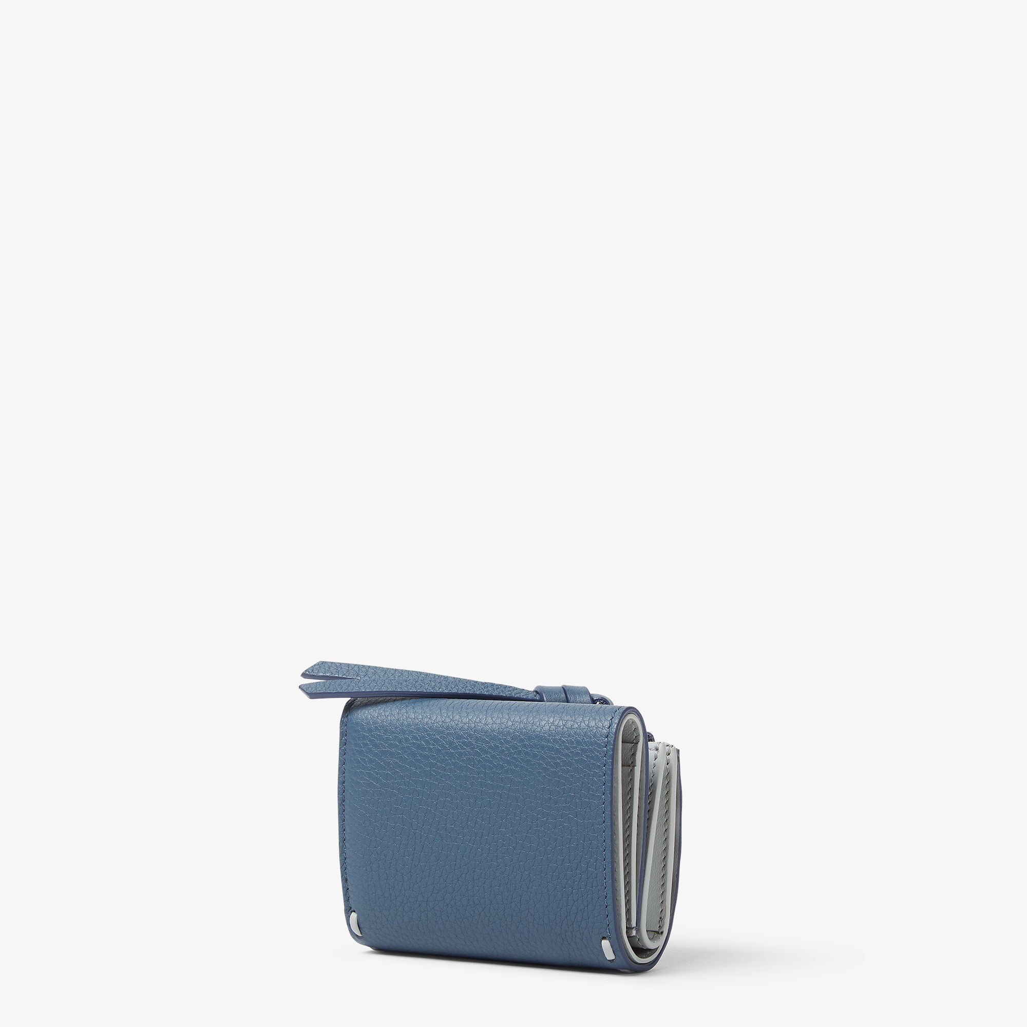 関税込 FENDI ナノ ピーカブー ナッパレザー ミニチュア 24FW【FENDI】ナノ ピーカブー ナッパレザー ミニチュアバッグ