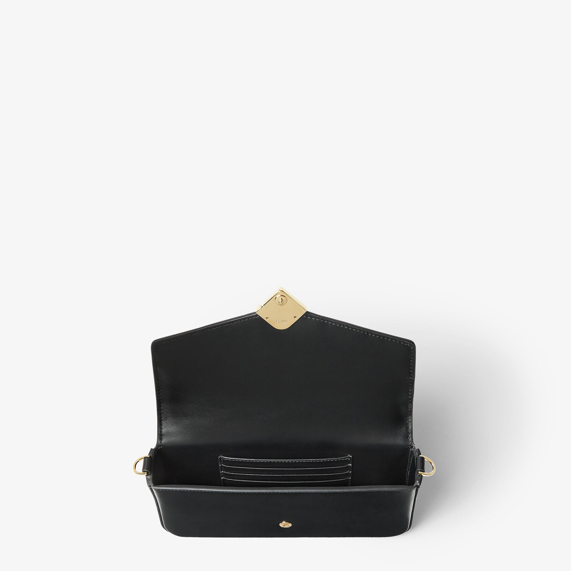 8M0509AVN9F13VK_04?wid=2000&