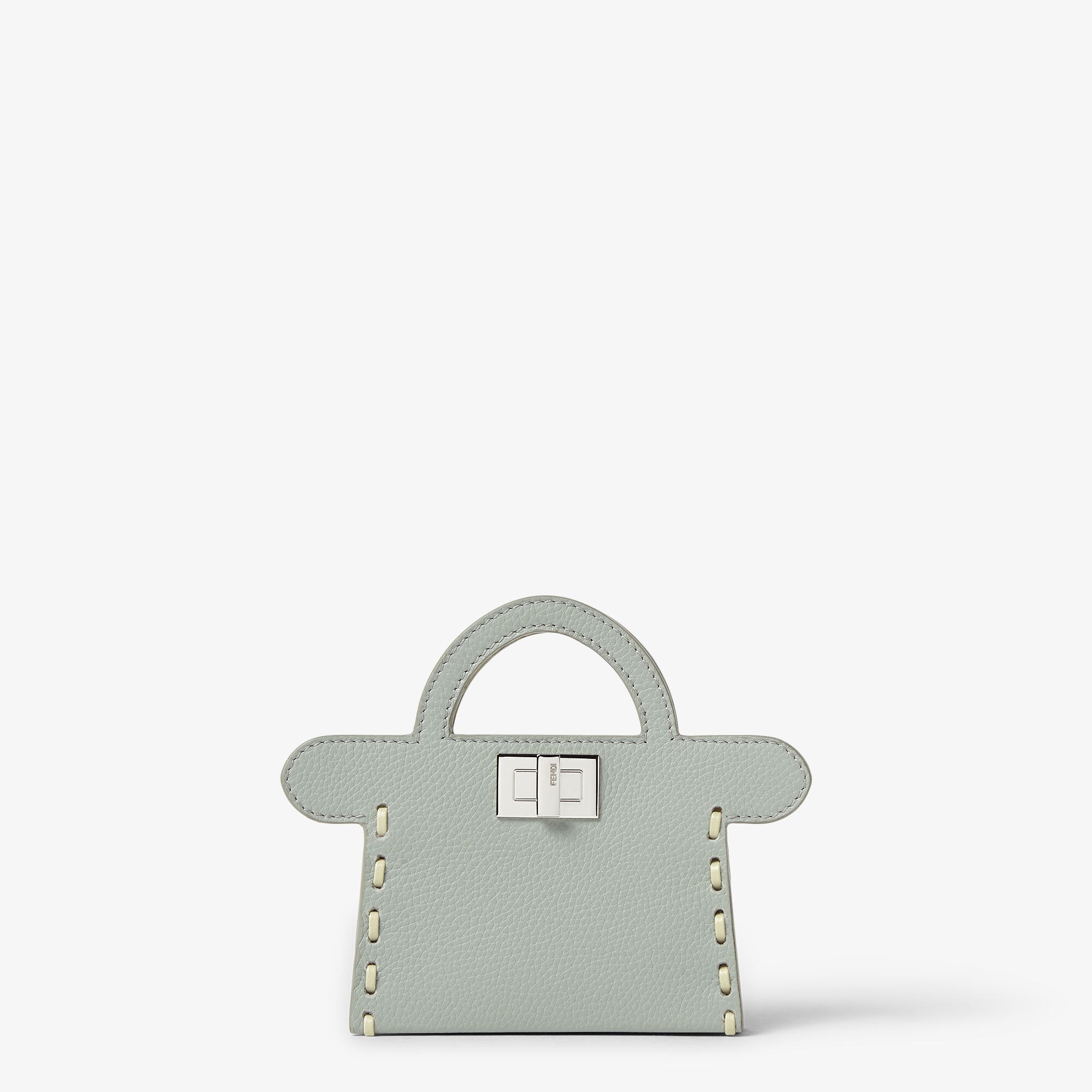 国内発♪新作【FENDI】ピーカブー ハンドステッチ/カードケース FENDI PEEKABOO(フェンディ ピーカブー) カードケース・名刺入れ