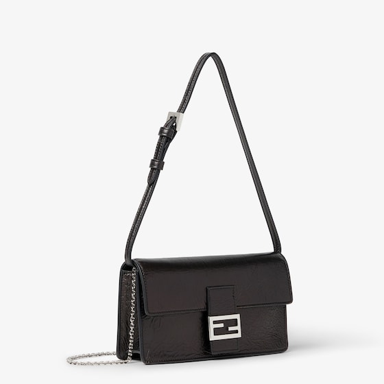 Fendi Tube Wallet On Chain | Thumbnail 2