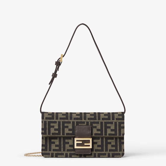 Fendi Tube Wallet On Chain