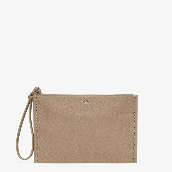 Fendi Peekaboo Flat Pouch In Sand