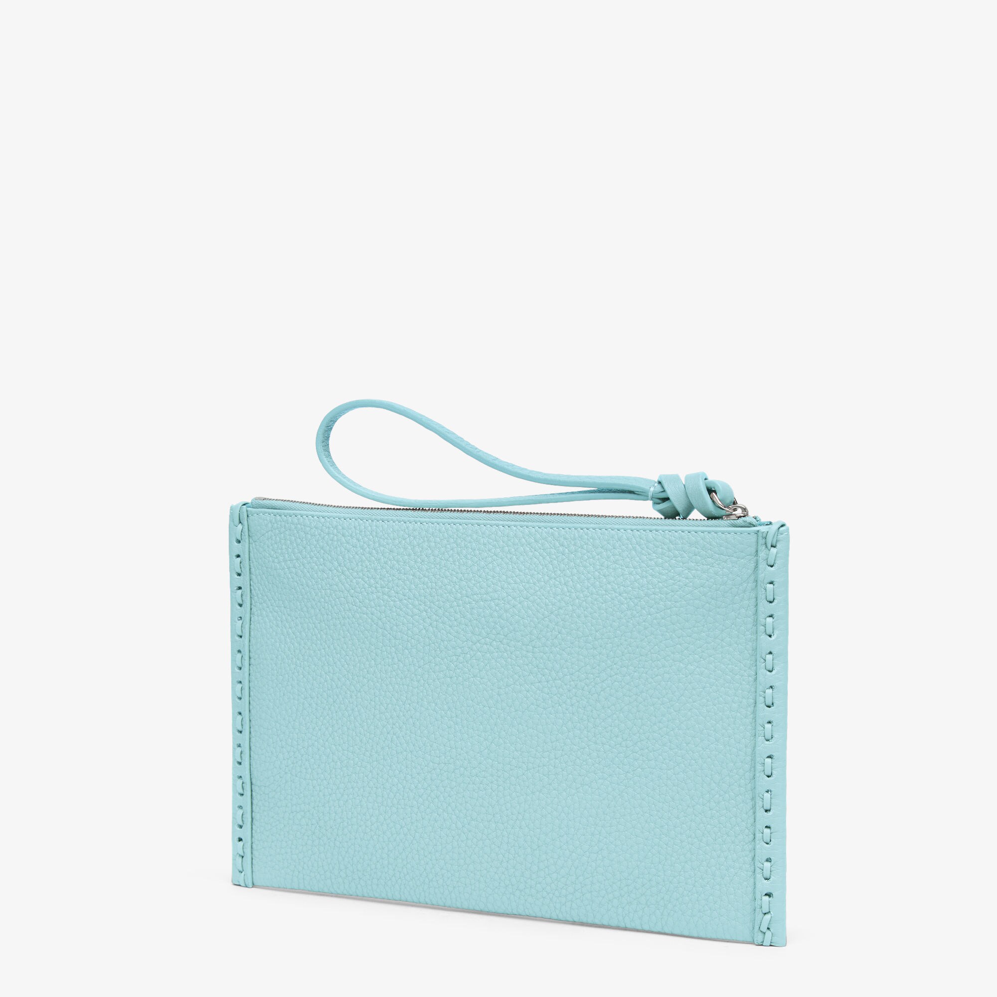 ピーカブー フラットスリム クラッチ セレリア ライトブルー | Fendi