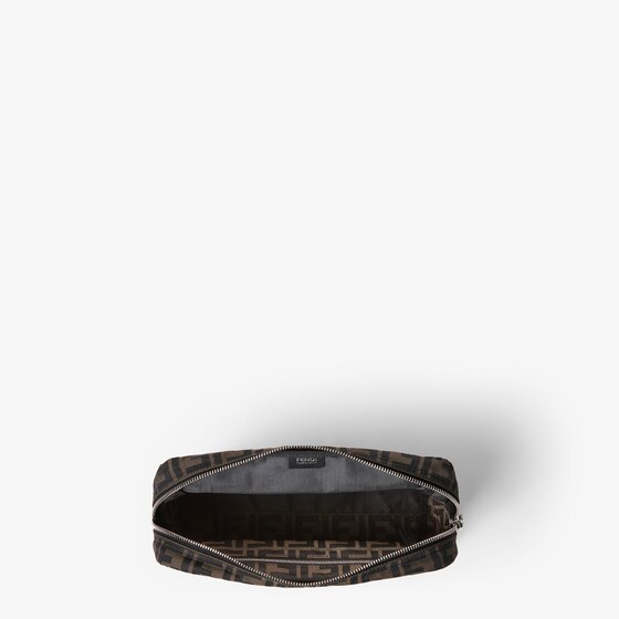 Fendi Toiletry Case Medium | Thumbnail 3