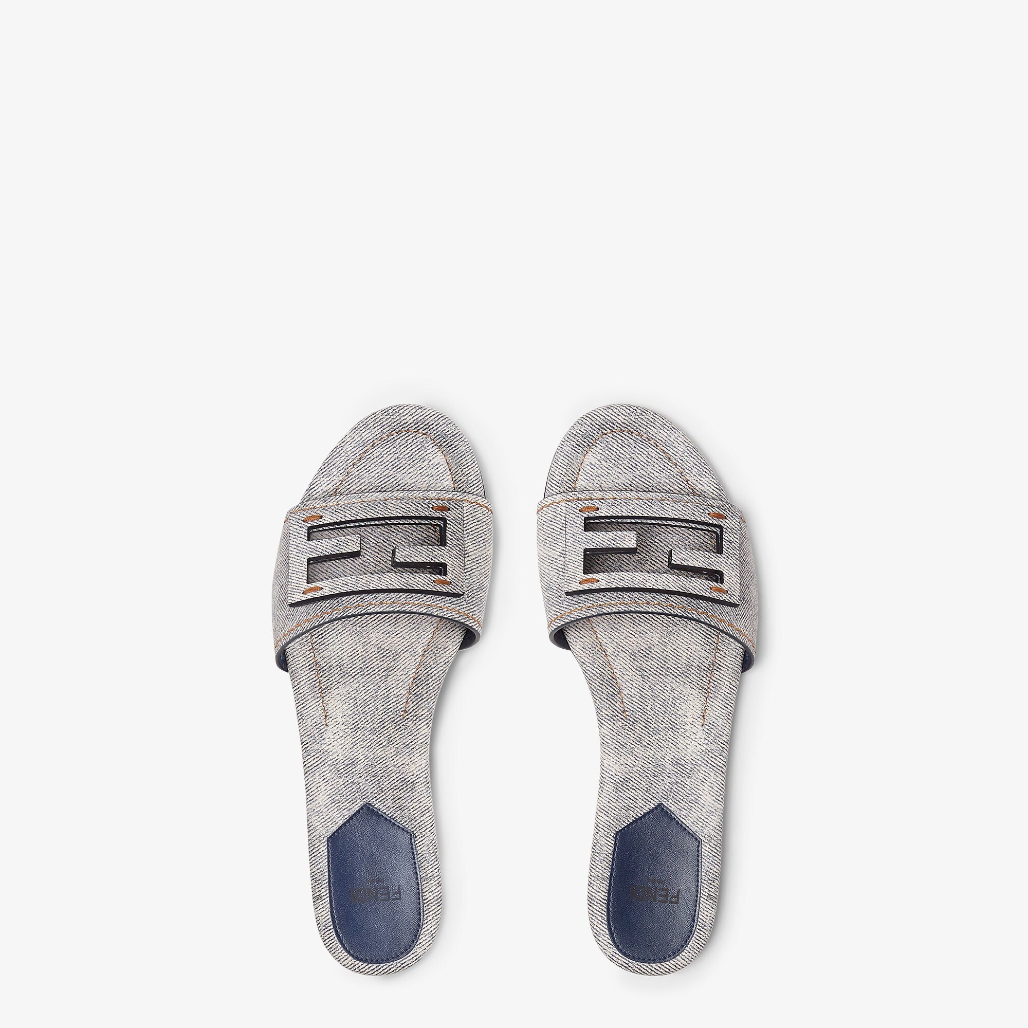 Baguette Leather Light blue | Fendi