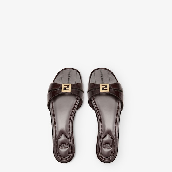 Fendi Flat sandals with rounded toe and two wrap-around bands | Thumbnail 4