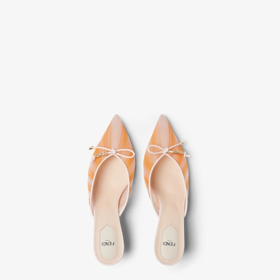 Fendi Streamlined and feminine Colibrì Lite sabots Made of pink | Thumbnail 4