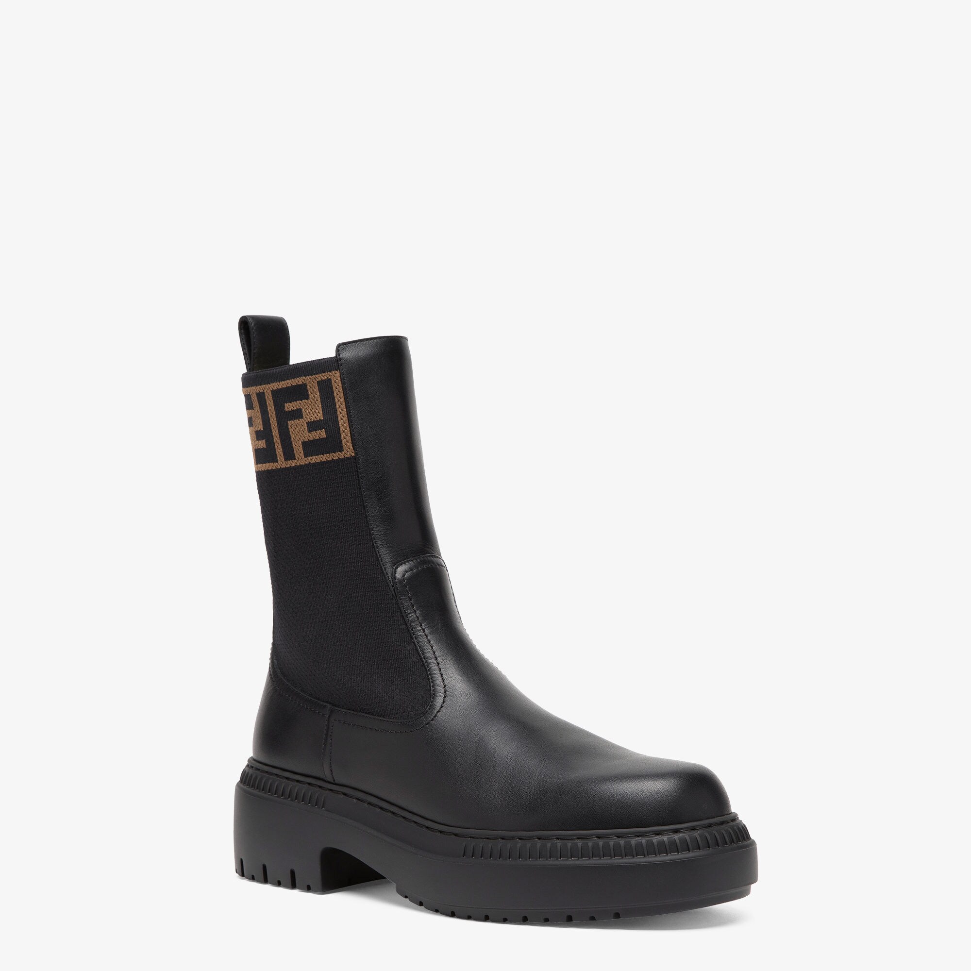 【FENDI】カーフレザーブーツ ブラック ☆関税・送料込 フェンディ ショー レザー ブラック | Fendi