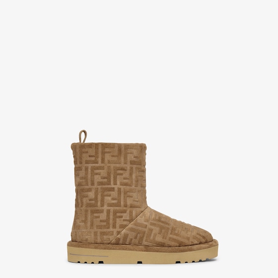 Fendi Low après-ski boots with round toe and pull-on construction