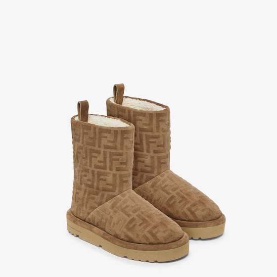 Fendi Low après-ski boots with round toe and pull-on construction | Thumbnail 4
