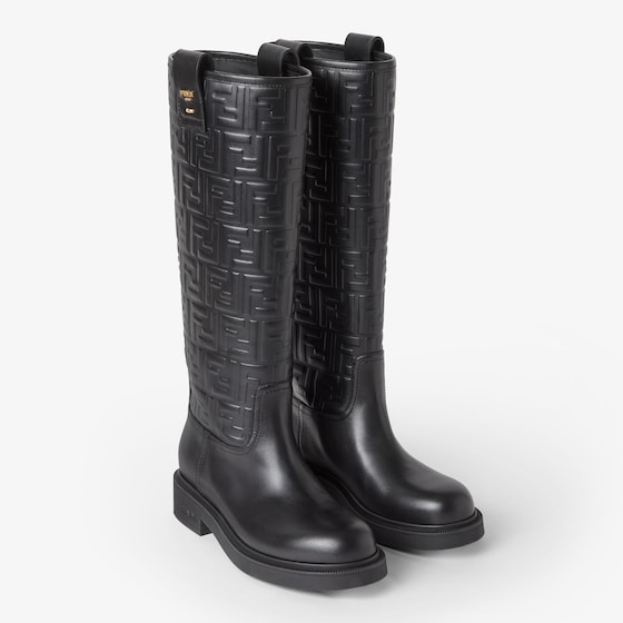 Fendi Tubular leg boots with round toe | Thumbnail 4