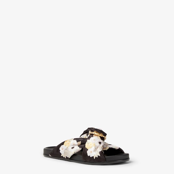 Fendi Padded double-band flat slides with decorative D-ring | Thumbnail 2