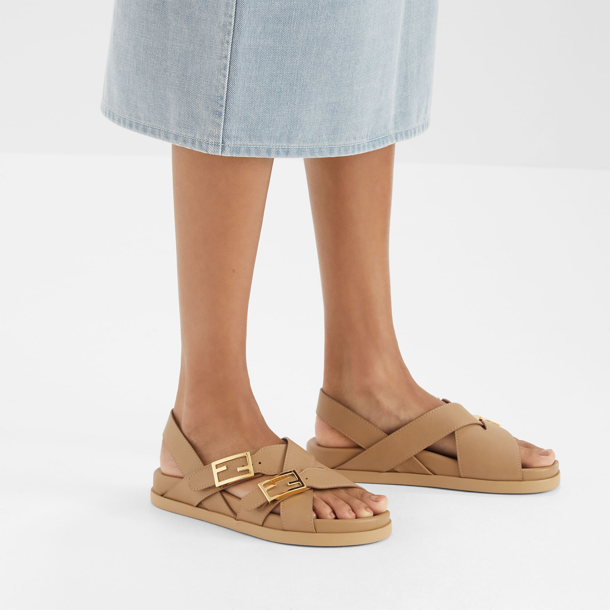 シューズ・サンダルその他 FENDI Woman Flat sandals Camel 8X8647NA7 F0QB8 8X8647NA7F0QB8_99?wid=2000&hei