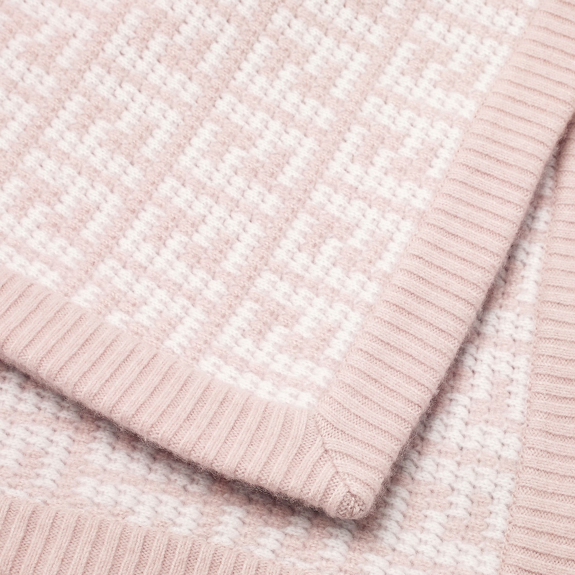 Pink best sale fendi blanket