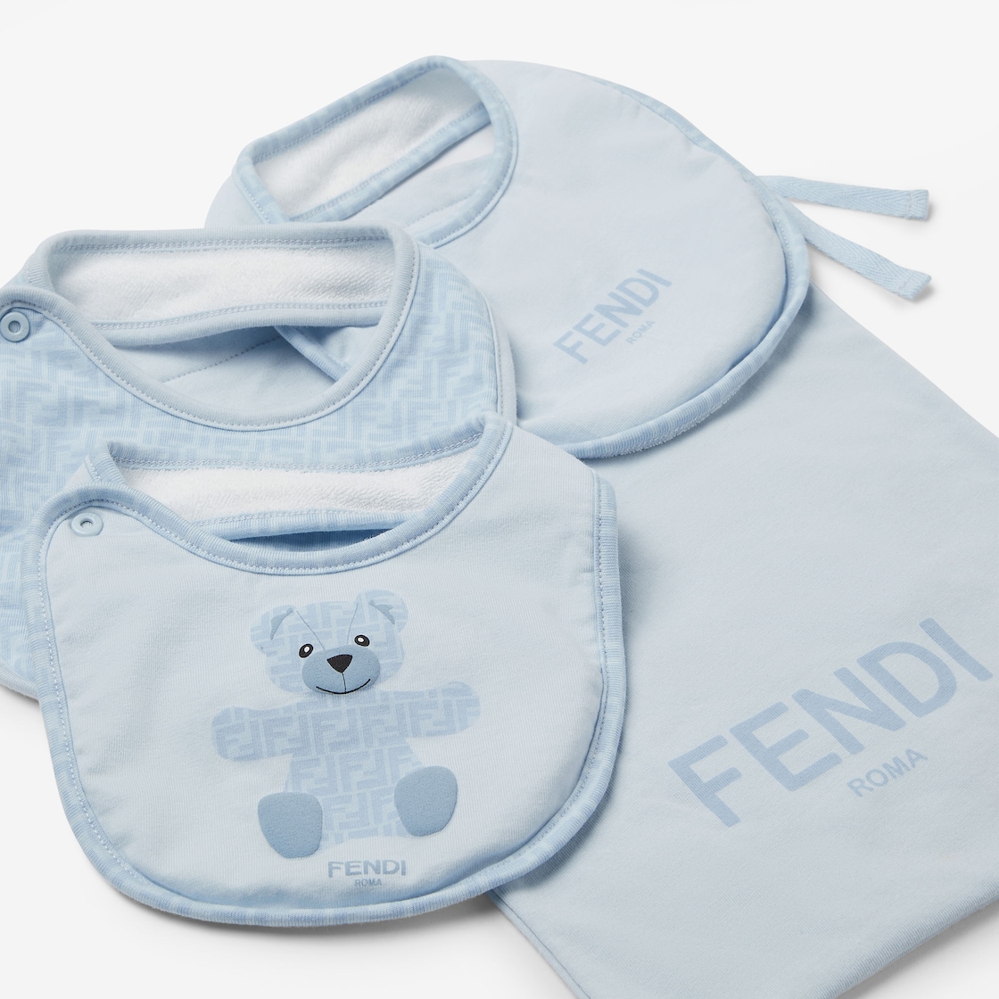 Bib set