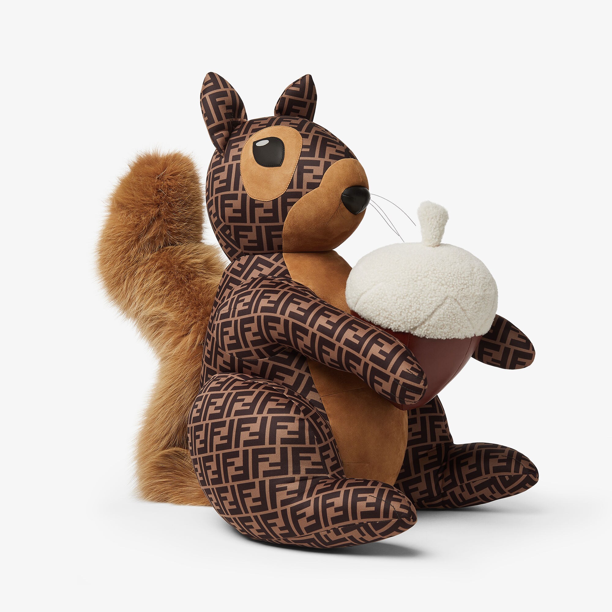 ナイロン＆フォックスファーのリス ファブリック ブラウン | Fendi