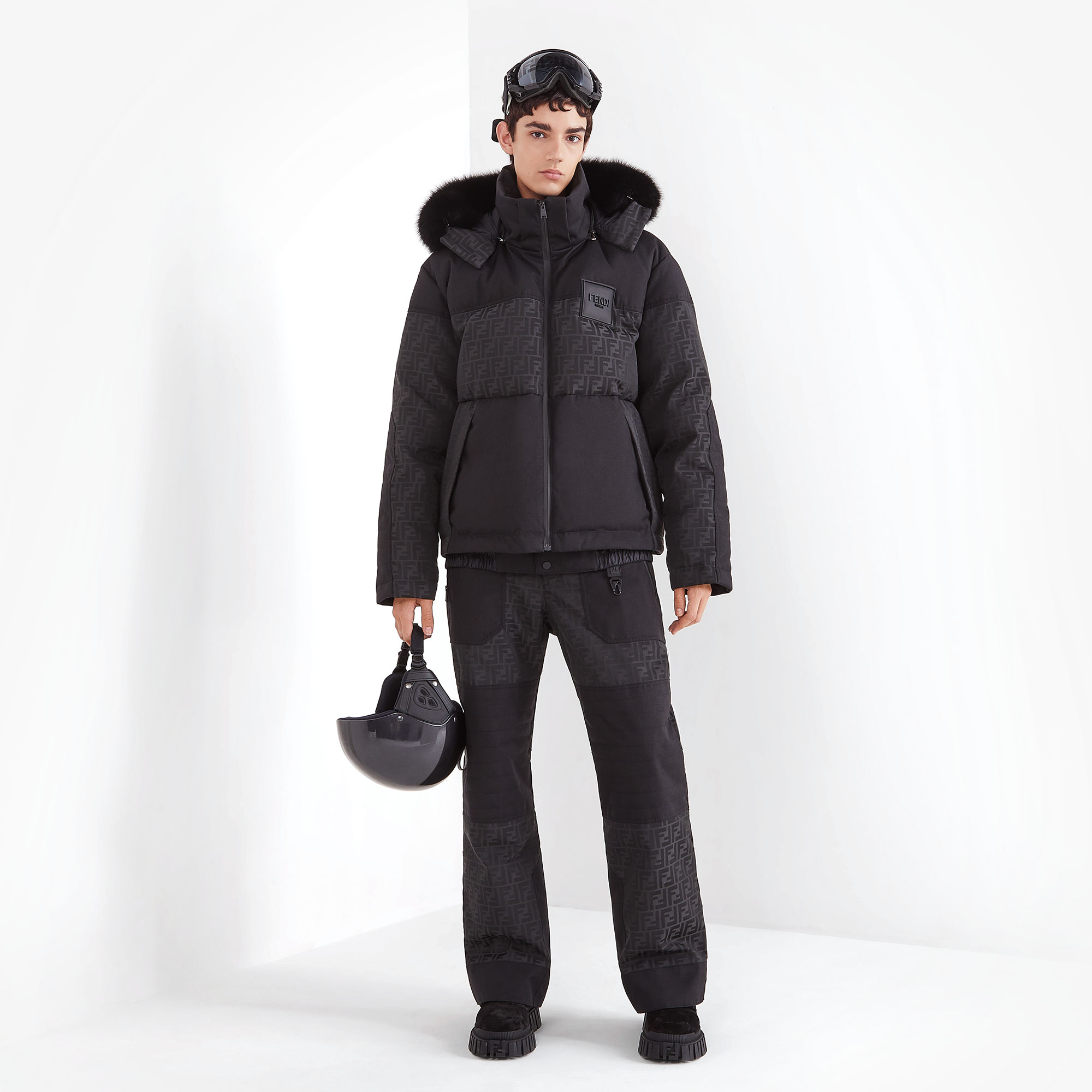 fendi ski outfit