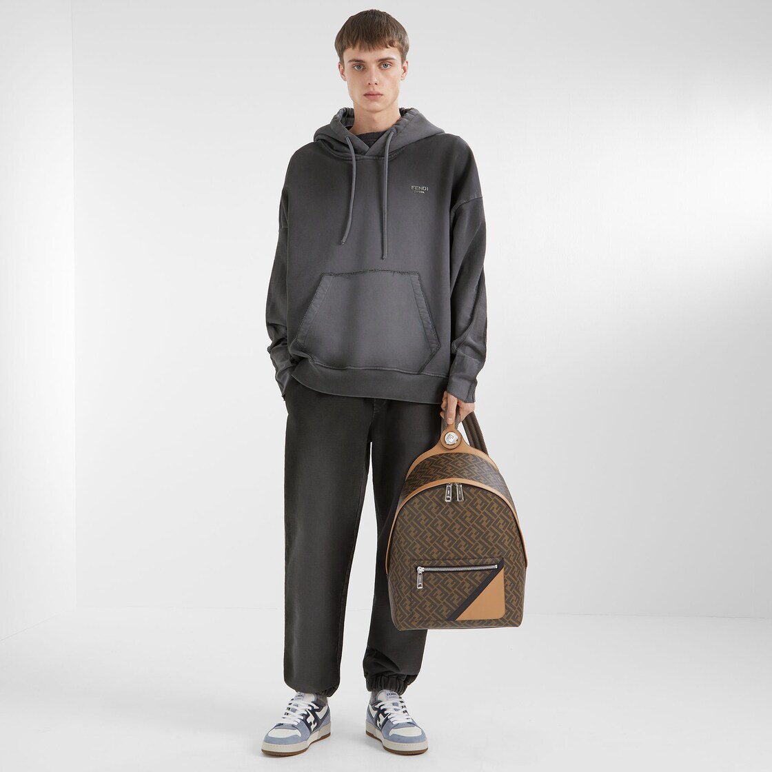 Fendi store oversized sweatshirt