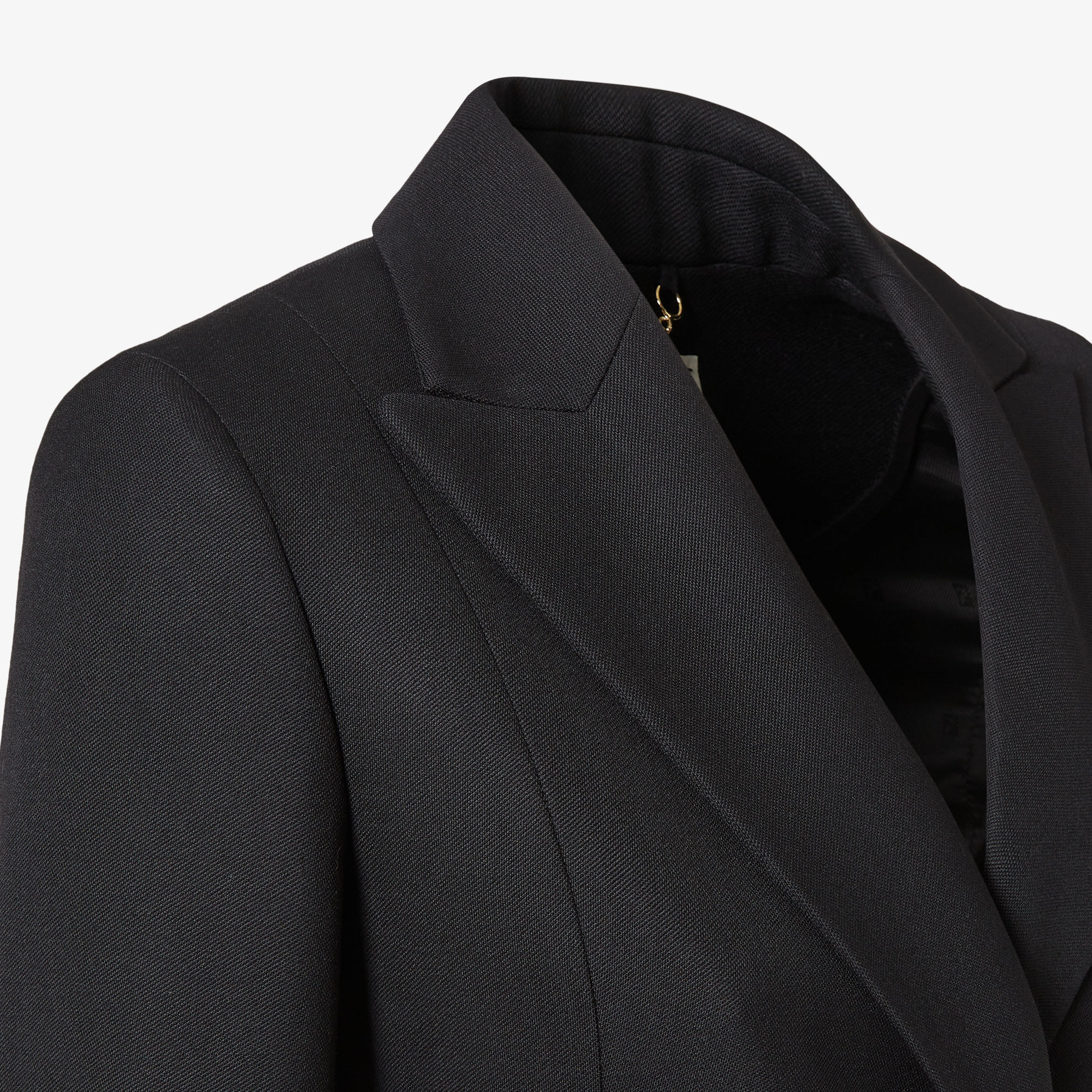 FF6158AJYFF0GME_03?wid=2000&