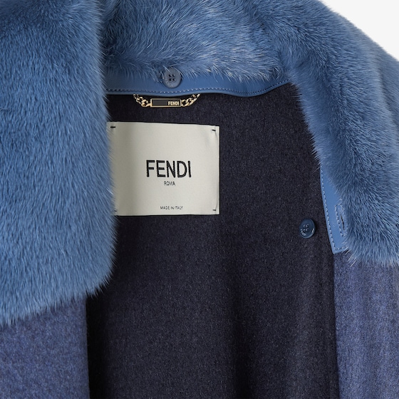 Fendi Oversize coat with a large collar and fur lapels | Thumbnail 4