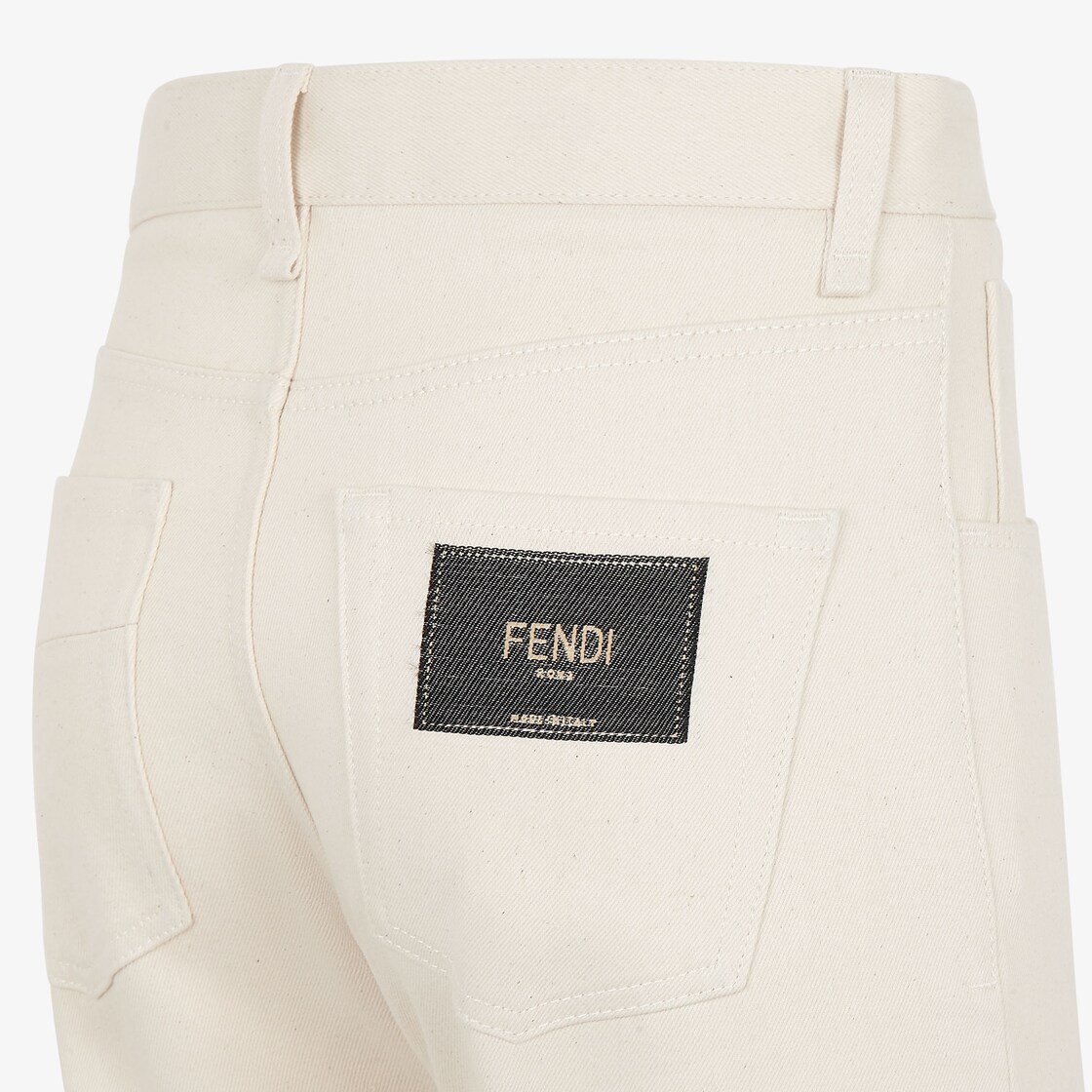 FENDI メンズ ホワイトデニムパンツFENDI