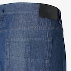 長牛仔褲的影像 3/3