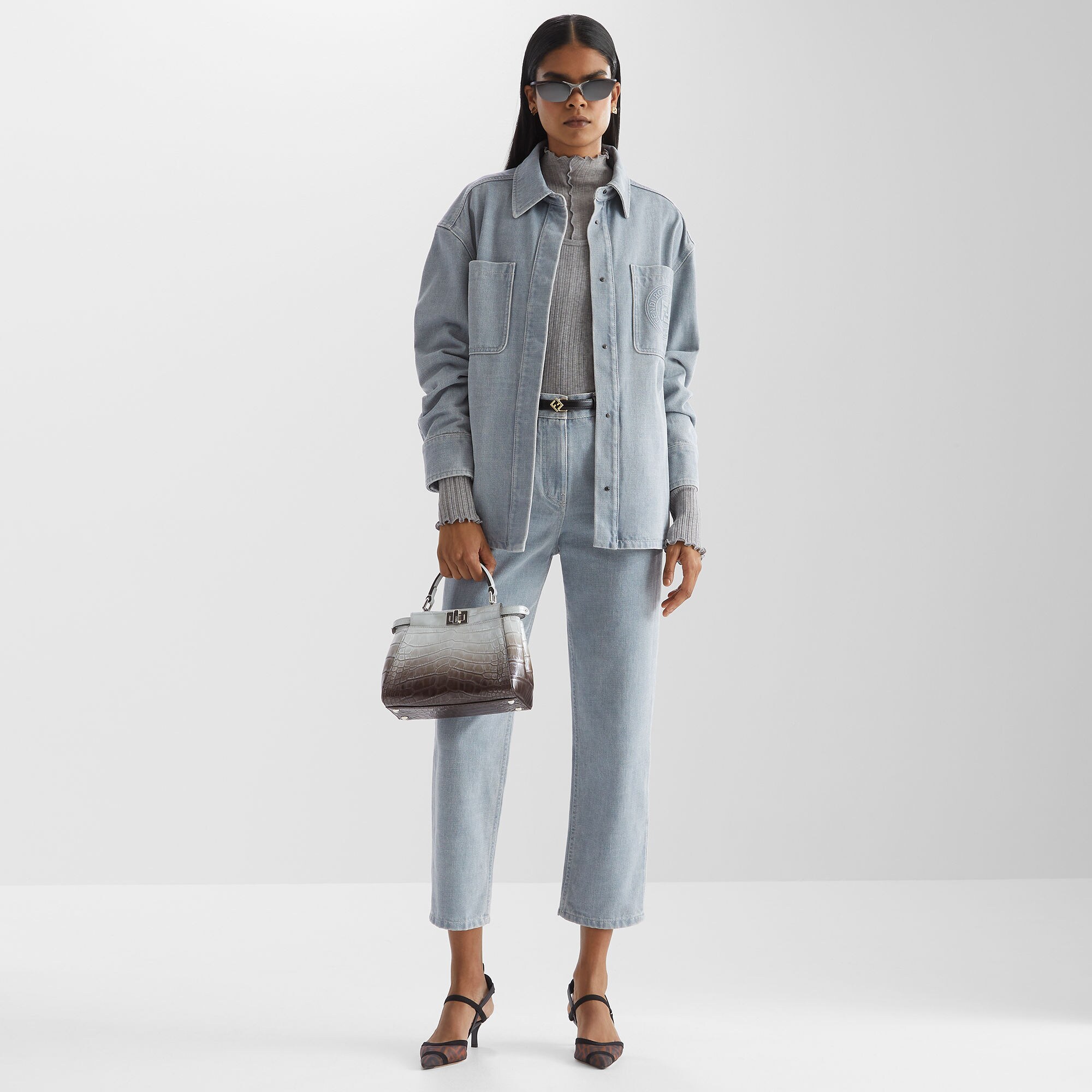 フェンディ メンズ ニット FENDI ブランド セーター トップス 立体FF クルーネック プルオーバー FF FDFZY490ALJW  2024_vt